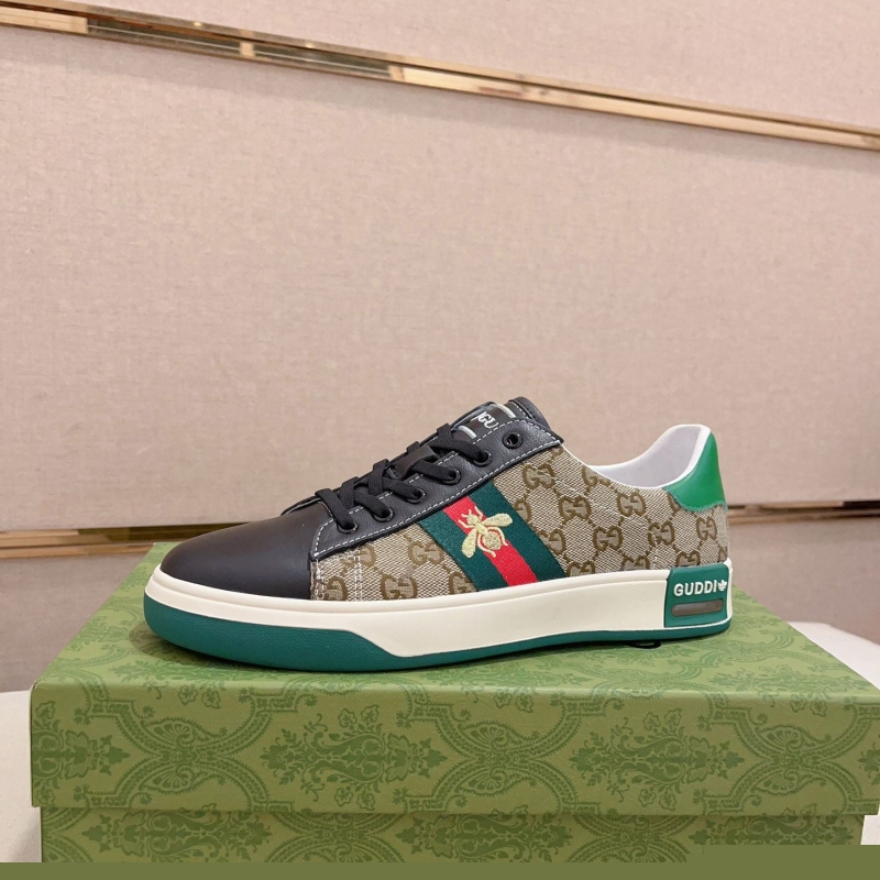 G*u*i casual shoes